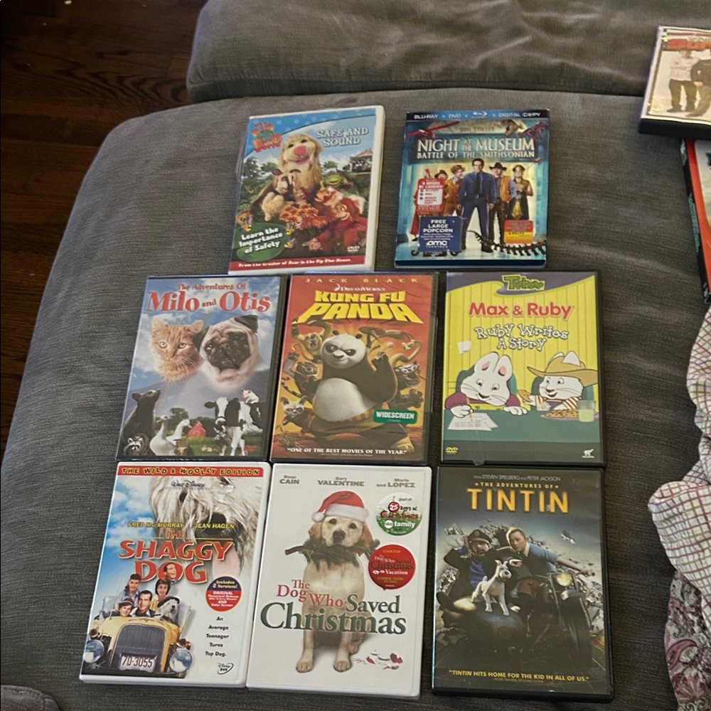 Children's Movie DVD Collection 8 total movies